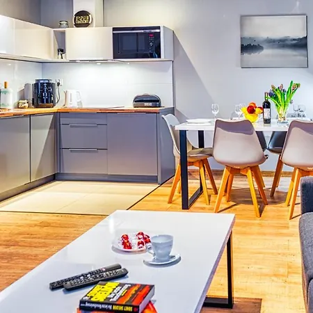 Apartament 28 Blisko Norweskiej Polany - 5d 아파트